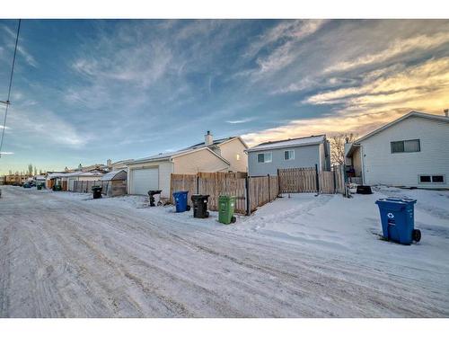 24 Erin Meadow Way Se, Calgary, AB - Outdoor