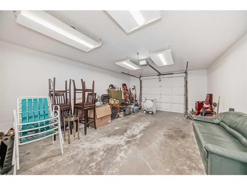 193 Taradale Drive Ne, Calgary, AB - Indoor Photo Showing Garage