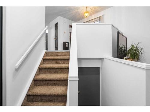 193 Taradale Drive Ne, Calgary, AB - Indoor Photo Showing Other Room