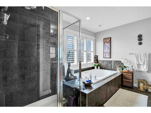 5 Silverado Creek Crescent Sw, Calgary, AB - Indoor Photo Showing Bathroom