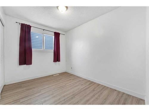 136 Whitefield Drive Ne, Calgary, AB - Indoor Photo Showing Other Room