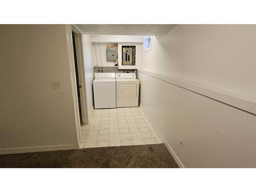 136 Whitefield Drive Ne, Calgary, AB - Indoor Photo Showing Laundry Room