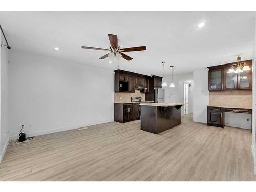 136 Whitefield Drive Ne, Calgary, AB - Indoor Photo Showing Kitchen