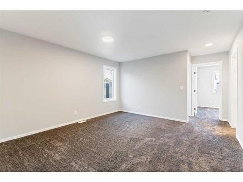 257 Yorkville Boulevard Sw, Calgary, AB - Indoor Photo Showing Other Room