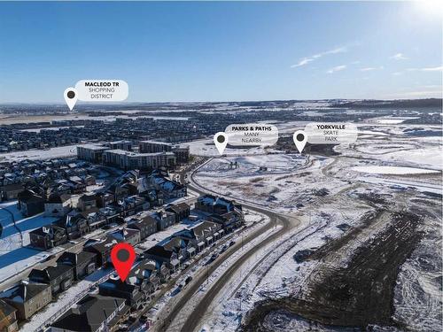 257 Yorkville Boulevard Sw, Calgary, AB - Outdoor With View