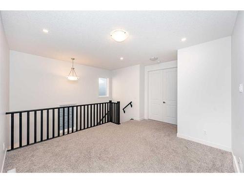 273 Ambleside Avenue Nw, Calgary, AB - Indoor Photo Showing Other Room