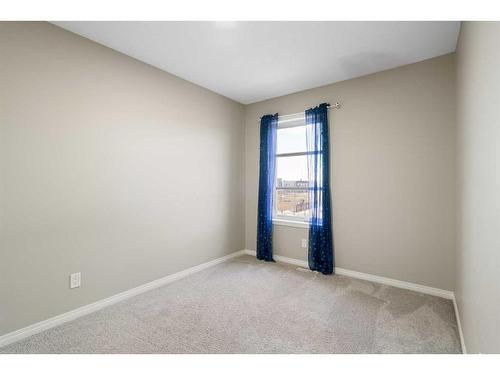 10525 Cityscape Drive Ne, Calgary, AB - Indoor Photo Showing Other Room