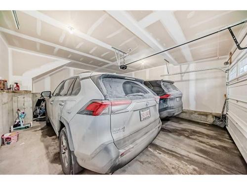 2007 Windbury Crescent Sw, Airdrie, AB - Indoor Photo Showing Garage