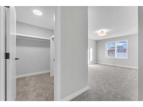 19 Sandpiper Bend, Chestermere, AB - Indoor Photo Showing Other Room