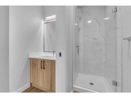 19 Sandpiper Bend, Chestermere, AB - Indoor Photo Showing Bathroom