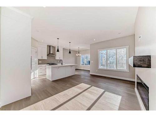 31 Homestead Passage Ne, Calgary, AB - Indoor Photo Showing Kitchen