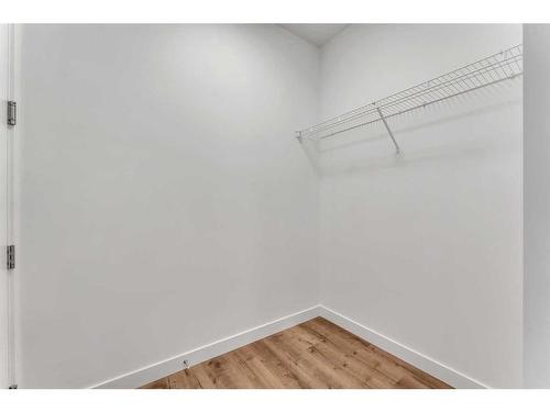 239 Kinniburgh Loop, Chestermere, AB - Indoor With Storage