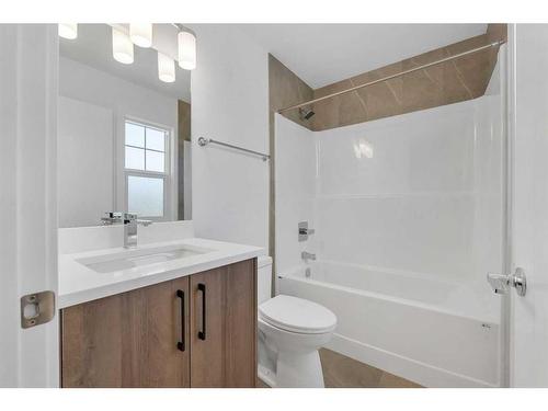 239 Kinniburgh Loop, Chestermere, AB - Indoor Photo Showing Bathroom