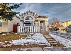 250 Costa Mesa Close NE Calgary, AB T1Y 6W7