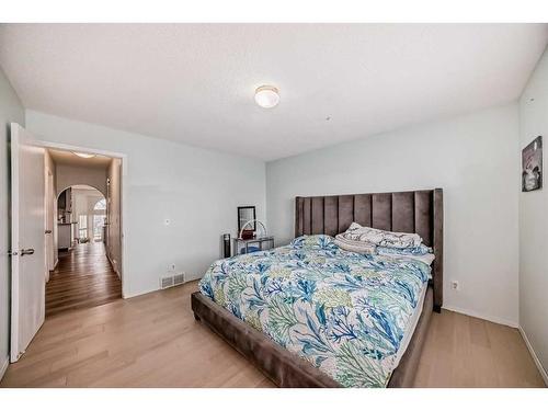 250 Costa Mesa Close Ne, Calgary, AB - Indoor Photo Showing Bedroom