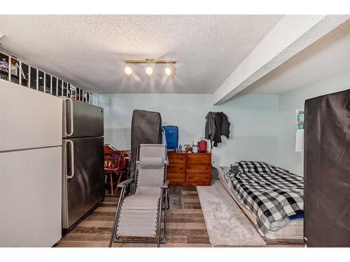 250 Costa Mesa Close Ne, Calgary, AB - Indoor