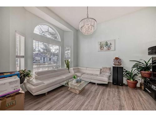 250 Costa Mesa Close Ne, Calgary, AB - Indoor Photo Showing Living Room