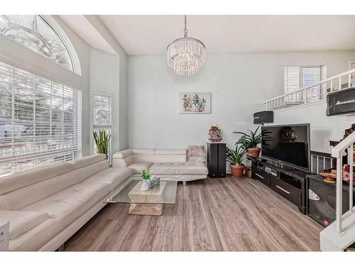 250 Costa Mesa Close Ne, Calgary, AB - Indoor Photo Showing Living Room