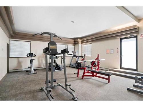 1106-225 25 Avenue Sw, Calgary, AB - Indoor Photo Showing Gym Room