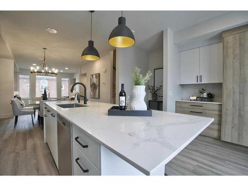 2222 5 Street Sw, Calgary, AB - Indoor Photo Showing Kitchen With Upgraded Kitchen