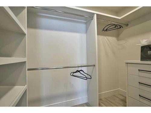 2222 5 Street Sw, Calgary, AB - Indoor With Storage