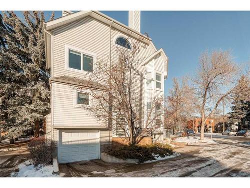 747 5A Street Nw, Calgary, AB - Outdoor