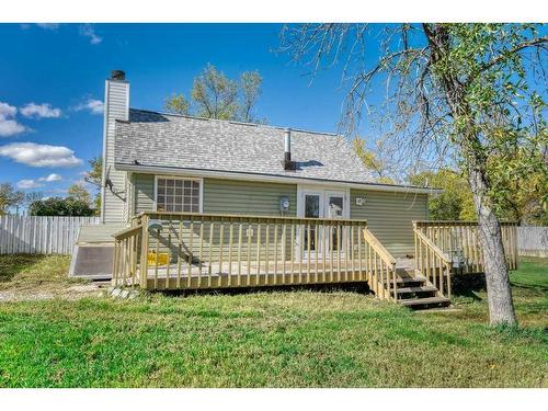 204 8 Avenue, Gleichen, AB - Outdoor With Deck Patio Veranda