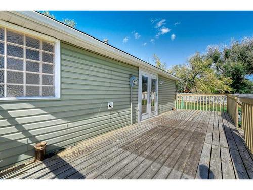 204 8 Avenue, Gleichen, AB - Outdoor With Deck Patio Veranda With Exterior