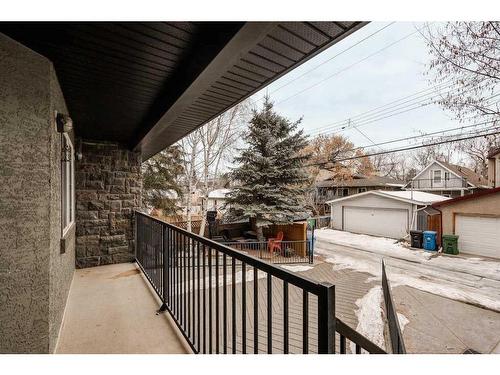 2-433 13 Avenue Ne, Calgary, AB - Outdoor With Exterior