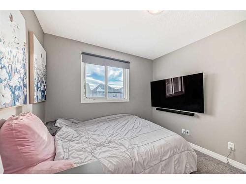 164 Auburn Glen Close Se, Calgary, AB - Indoor Photo Showing Bedroom