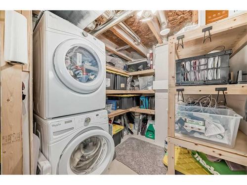 164 Auburn Glen Close Se, Calgary, AB - Indoor Photo Showing Laundry Room