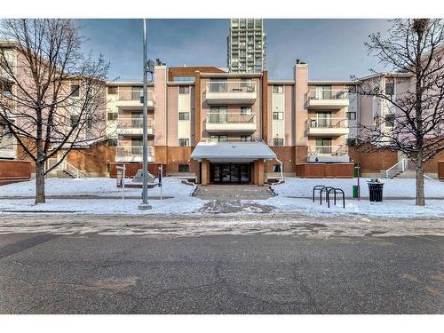 412-930 18 Avenue Sw, Calgary, AB - Outdoor With Balcony With Facade