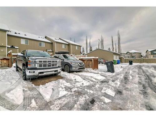 18 Legacy Boulevard Se, Calgary, AB - Outdoor