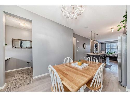 18 Legacy Boulevard Se, Calgary, AB - Indoor Photo Showing Dining Room