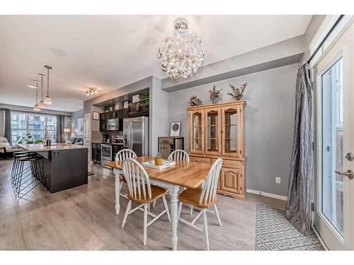 18 Legacy Boulevard Se, Calgary, AB - Indoor Photo Showing Dining Room