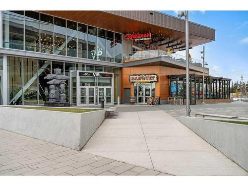 213-383 Smith Street Nw, Calgary, AB - Outdoor