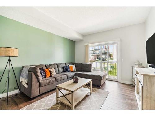 113 Nolancrest Common Nw, Calgary, AB - Indoor Photo Showing Living Room