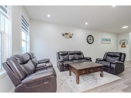 63 Cornerstone Link Ne, Calgary, AB - Indoor Photo Showing Living Room