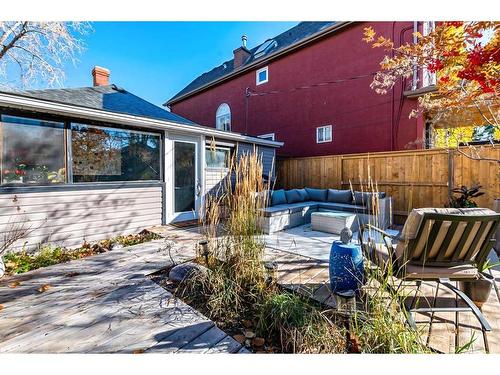 2023 8 Avenue Se, Calgary, AB - Outdoor