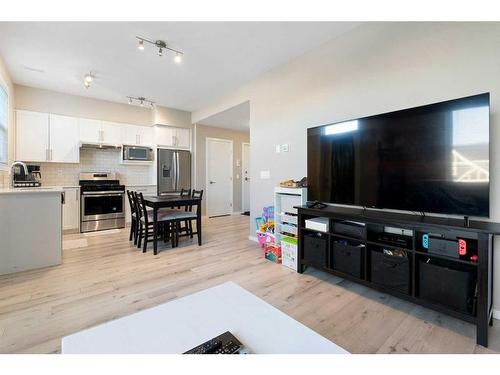 202-375 Redstone Walk Ne, Calgary, AB - Indoor