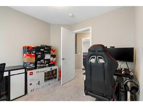 202-375 Redstone Walk Ne, Calgary, AB - Indoor