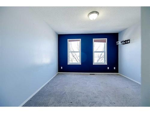 603 Prairie Sound Circle Nw, High River, AB - Indoor Photo Showing Other Room