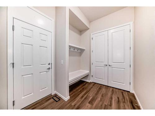 44 Cityline Heath Ne, Calgary, AB - Indoor Photo Showing Other Room