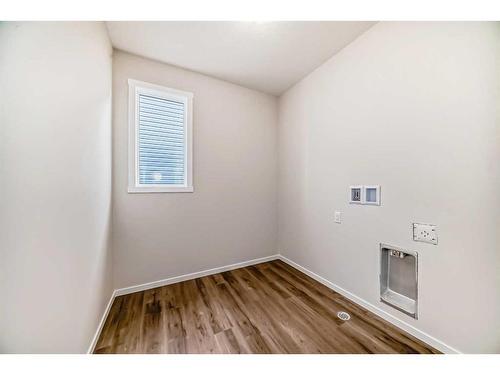 44 Cityline Heath Ne, Calgary, AB - Indoor Photo Showing Other Room