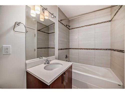 112-15233 1 Street Se, Calgary, AB - Indoor Photo Showing Bathroom