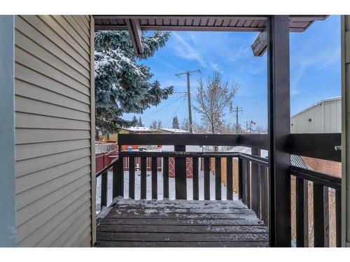 5501 4 Avenue Ne, Calgary, AB - Outdoor With Exterior