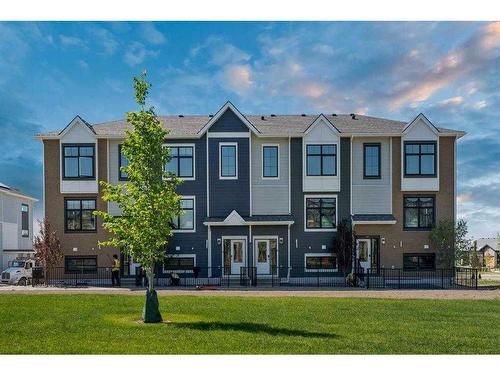 512-595 Mahogany Road Se, Calgary, AB - Outdoor With Facade