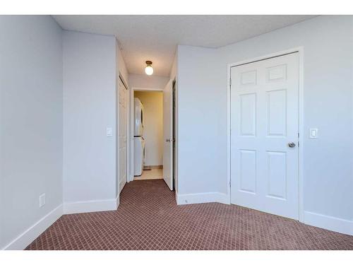 105 Falton Drive Ne, Calgary, AB - Indoor