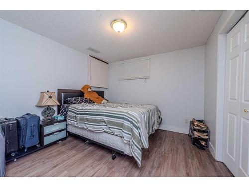 105 Falton Drive Ne, Calgary, AB - Indoor Photo Showing Bedroom