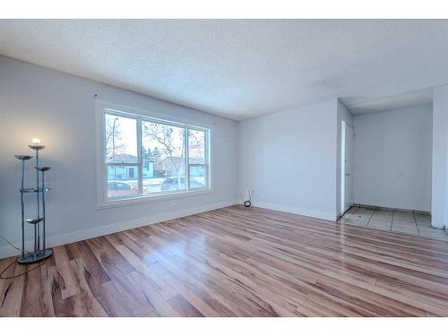 105 Falton Drive Ne, Calgary, AB - Indoor Photo Showing Other Room